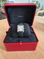 Horloge Cartier Tank Solo, Montre-bracelet, Autres marques, Enlèvement ou Envoi, Cuir