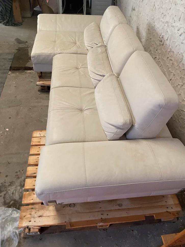 Canape en cuir blanc, Maison & Meubles, Canapés | Coins salons complets, Comme neuf, Cuir, Enlèvement