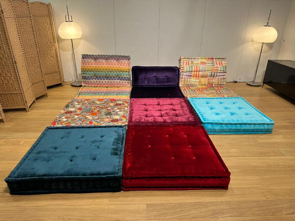 TRÈS EXCLUSIF Roche Bobois Mah Jong 11 éléments, Maison & Meubles, Enlèvement ou Envoi, Comme neuf, Tissus, Bankstel Bank Zetels Sofa Hoekbank Design bank