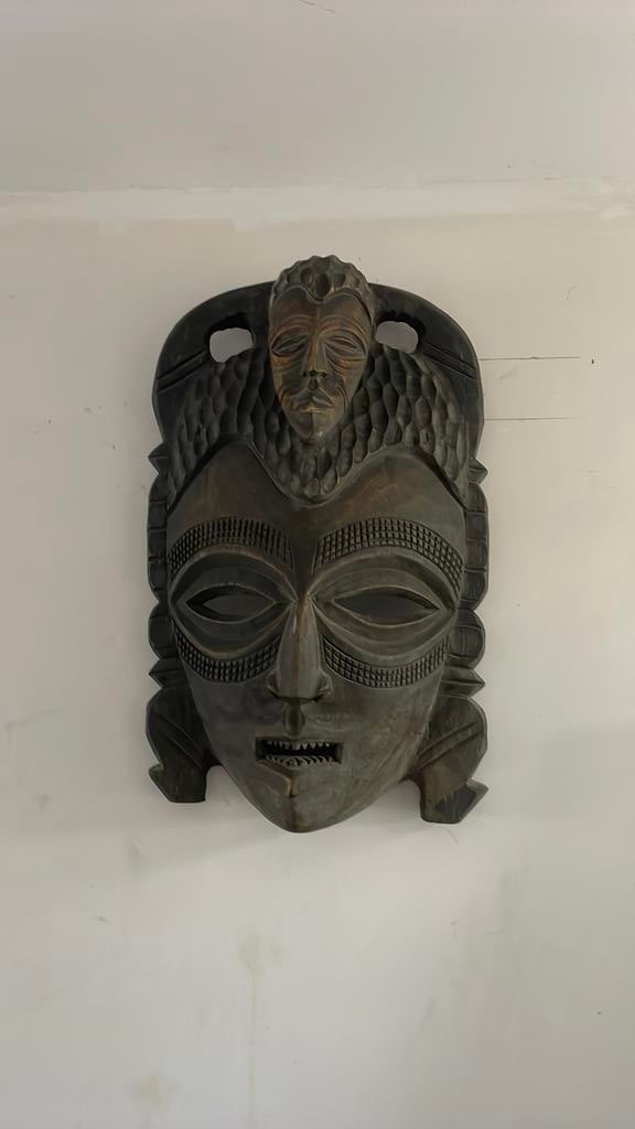 Afrikaans houten masker, Ophalen, Zo goed als nieuw