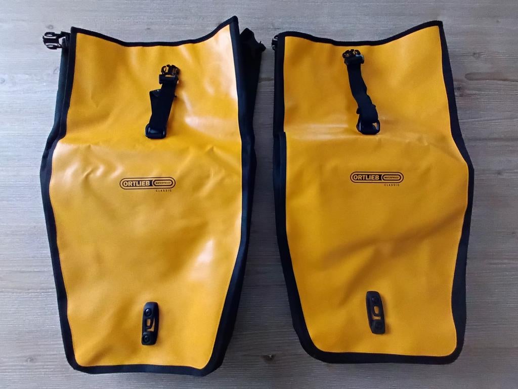 2 sacoches vélo Ortlieb, Vélos & Vélomoteurs, Enlèvement, Comme neuf, Ortlieb
