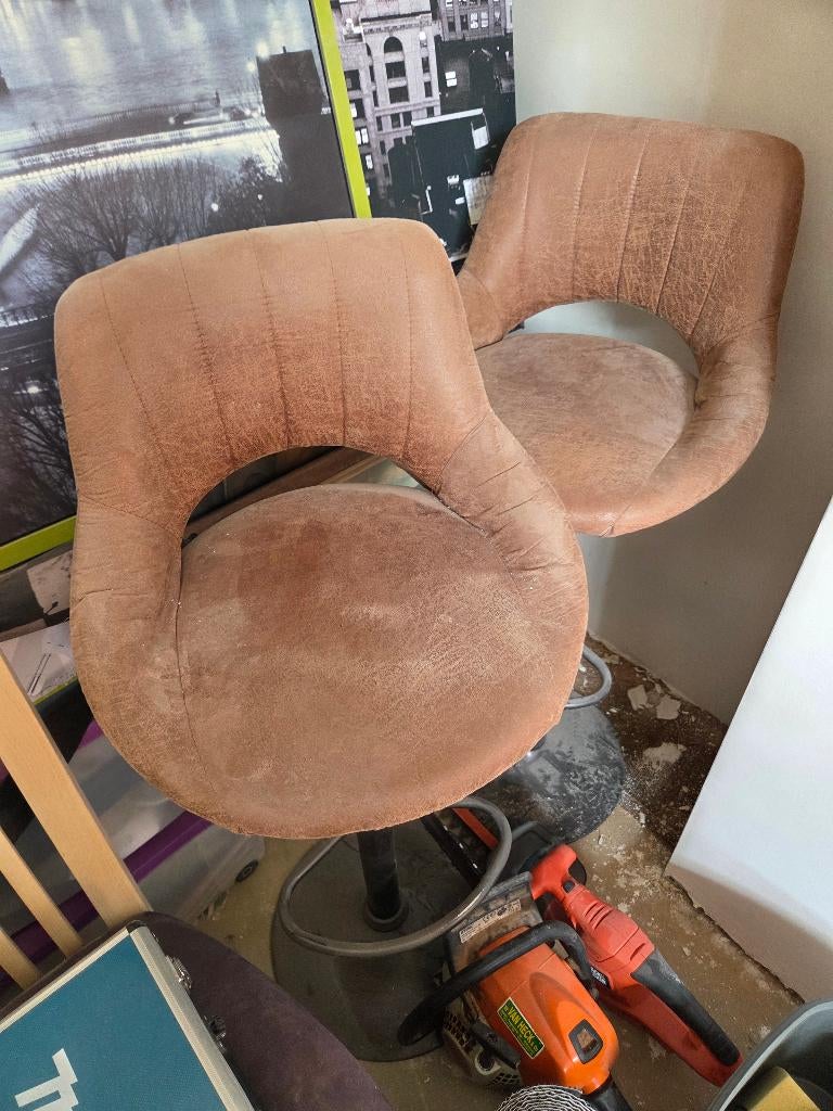 barstoelen, barkrukken 2 stuks, Ophalen, Gebruikt, 60 tot 90 cm, In hoogte verstelbaar