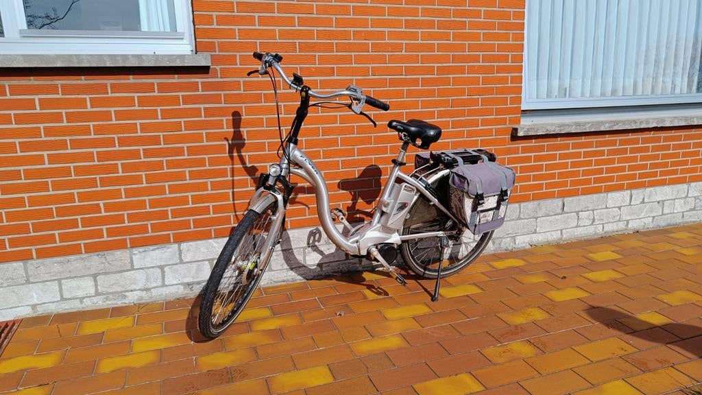 Te koop: flyer fiets maat 28, Tickets en Kaartjes
