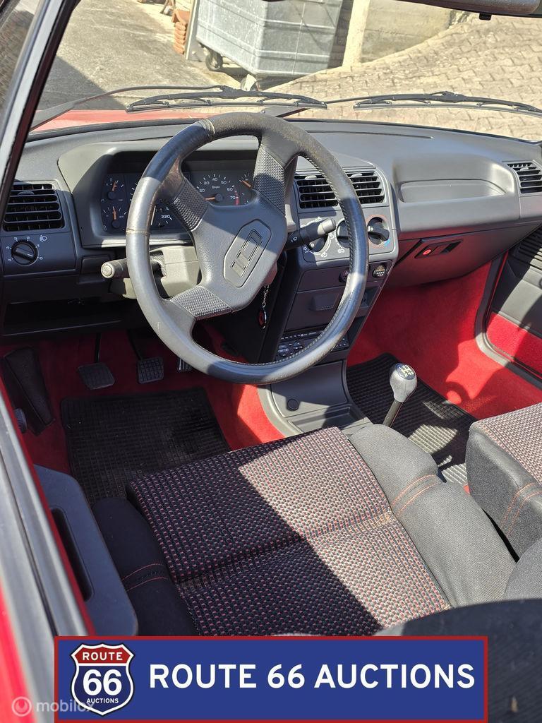 Peugeot 205 CTI Cabriolet | 1990 | Route 66 Auctions, Auto's, Oldtimers, Zwart, Bedrijf, Handgeschakeld, Overige carrosserie