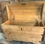 Antieke 19e-eeuwse grenen dekenkist met een bol deksel, Antiek en Kunst, Ophalen