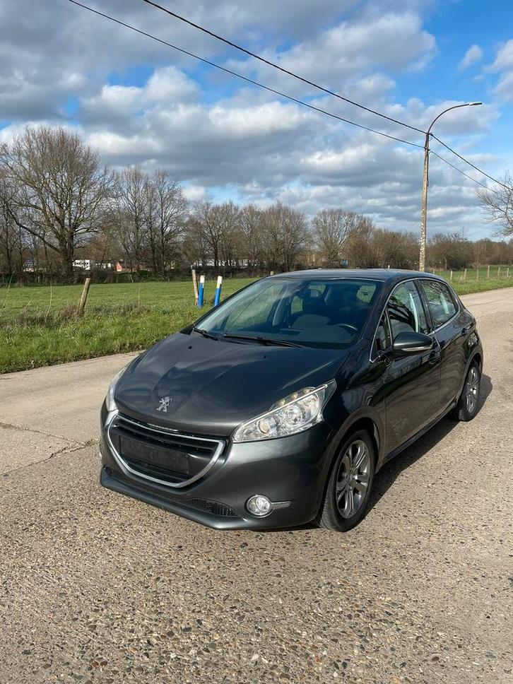 PEUGEOT 208 BLANCO KEURING DIRECT BESCHIKBAAR 1J GARANTIE, Auto's, Peugeot, Bedrijf, ABS, Airbags, Airconditioning, Android Auto