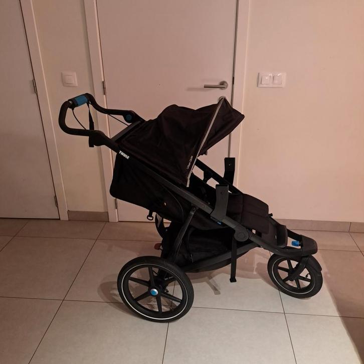 Thule urban glide 2 - enkel ophalen, Enfants & Bébés, Poussettes & Combinaisons, Utilisé, Poussette, Autres marques, Pneus, Avec nacelle