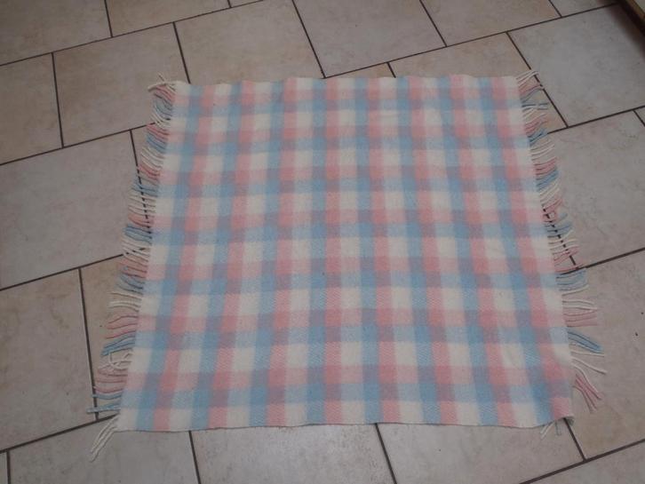 pastelkleurige babydeken, Kinderen en Baby's, Dekens, Slaapzakjes en Inbakerproducten, Zo goed als nieuw, Deken, 70 tot 85 cm