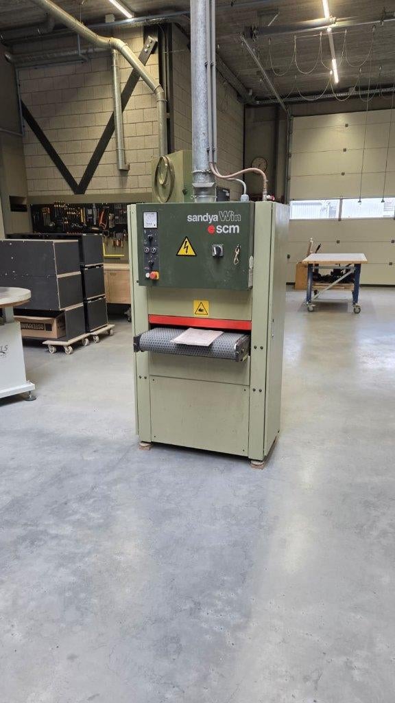 SCM Sandya Win CS63 Breedbandschuurmachine, Doe-het-zelf en Bouw, Gereedschap | Schuurmachines, Ophalen, Gebruikt, 1200 watt of meer