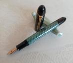 Stylo plume pen Pelikan green striped or 14cts taille B, Collections, Stylos, Enlèvement ou Envoi, Stylo