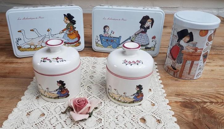 2x Vintage Hansi Foie Gras / pate pot met ganzen & bloemen, Antiquités & Art, Curiosités & Brocante, Enlèvement ou Envoi