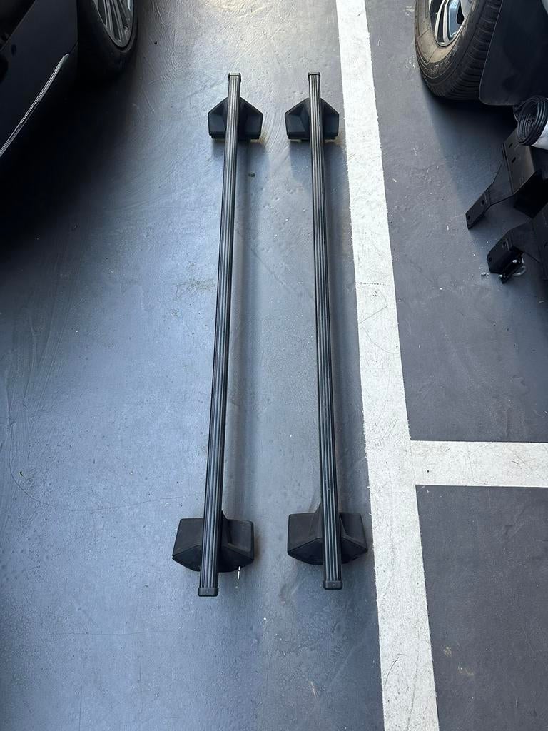 Barres de toit Thules, Enlèvement, Comme neuf