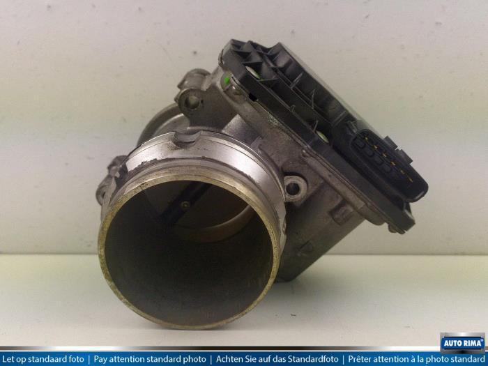 Boîtier accélérateur d'un Volvo V40, Autos : Pièces & Accessoires, Moteurs & Accessoires, Volvo, Utilisé, 3 mois de garantie, Enlèvement ou Envoi