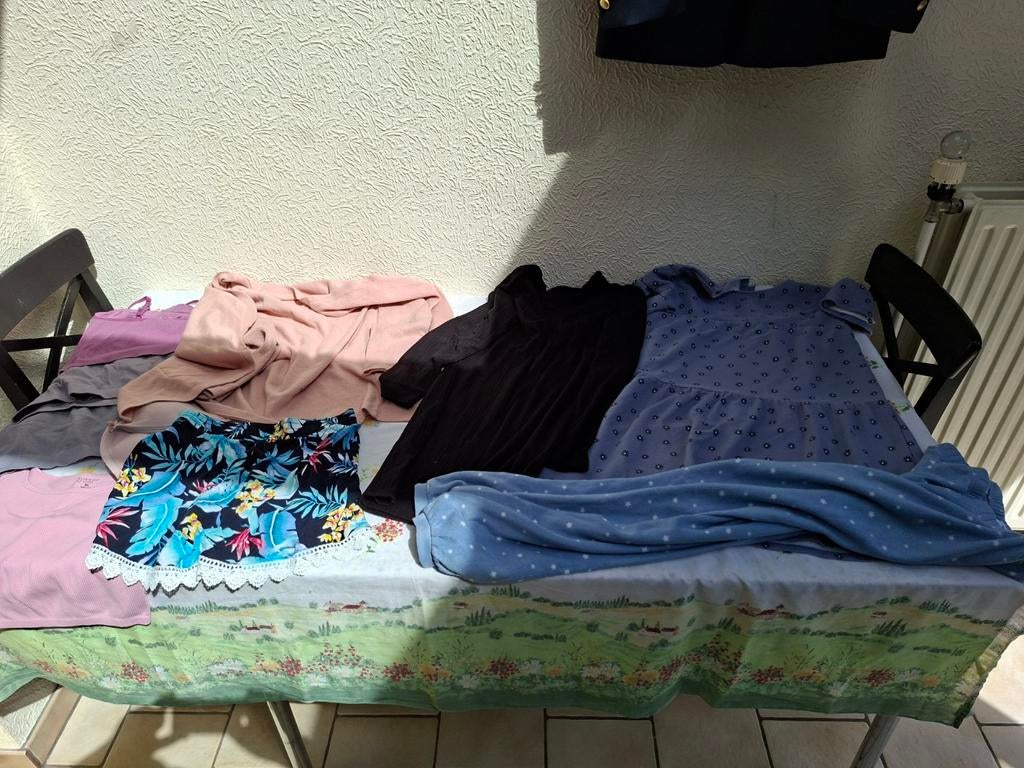 Lot 2 divers vêtements Enfants, Ado Femme, Vêtements | Femmes, Packs de vêtements pour femmes, Enlèvement ou Envoi