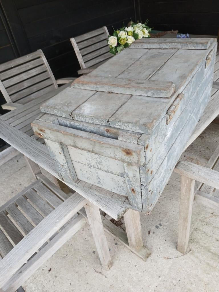 Houten vintage transport- of munitiekist in Soft Blue, Ophalen, Kist of Geocache