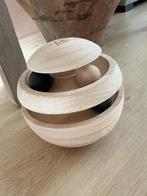 Houten bal met balletjes voor katten 15€, Ophalen, Nieuw, Intelligentiespeelgoed