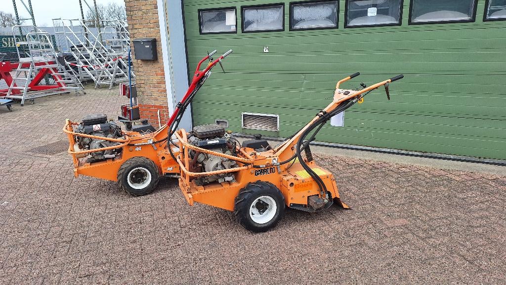 tuinfrees freesmachine Barreto E1620B 16pk 2 stuks, Doe-het-zelf en Bouw, Gereedschap | Freesmachines, Gebruikt, Benzine, Tuinfrees