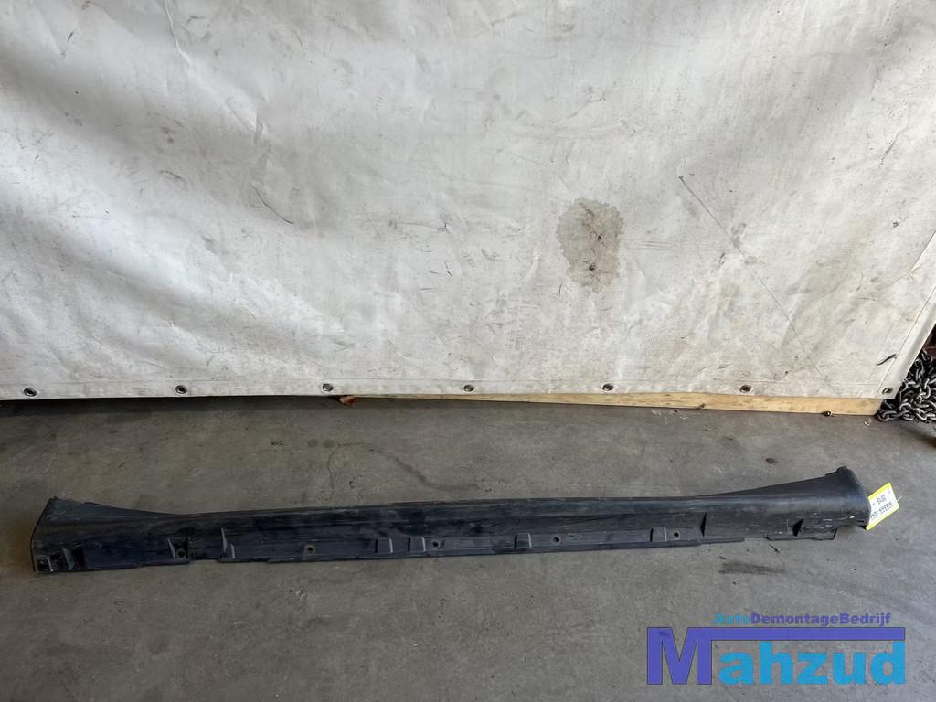 NISSAN JUKE F15 Rechts sideskirt zijskirt 2010-2019, Autos : Pièces & Accessoires, Carrosserie & Tôlerie, Capot moteur, Nissan