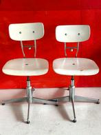 2x Tabouret, Chaise d’atelier d’architecte scandinave 70’s, Ophalen
