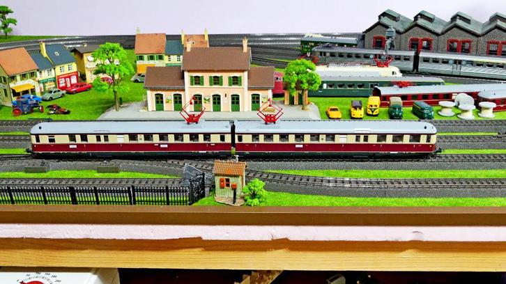 Kato ET 25 AC Analogique, Hobby en Vrije tijd, Modeltreinen | H0, Nieuw, Locomotief, Overige merken, Analoog, Ophalen of Verzenden