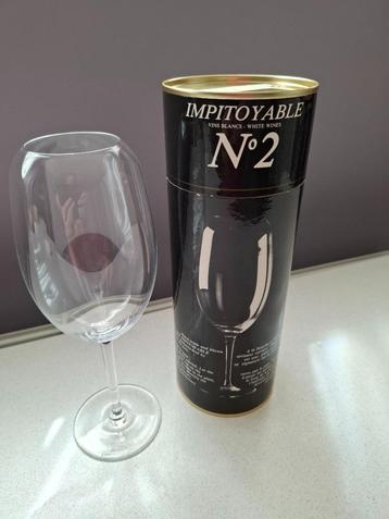 VERRE A VIN BLANC IMPITOYABLE N°2. beschikbaar voor biedingen