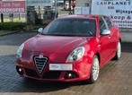 Alfa Romeo Giulietta 1.4 benzine 163pk keuring en garantie, Auto's, Alfa Romeo, Voorwielaandrijving, Euro 5, Stof, Zwart