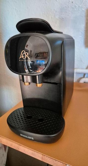 machine a café l'or barista, Machine à espresso, Réservoir d'eau amovible, Enlèvement, Utilisé