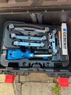 Geberit hydraulisch handbuiggereedschap in koffer D: 16-32, Doe-het-zelf en Bouw, Ophalen, Zo goed als nieuw