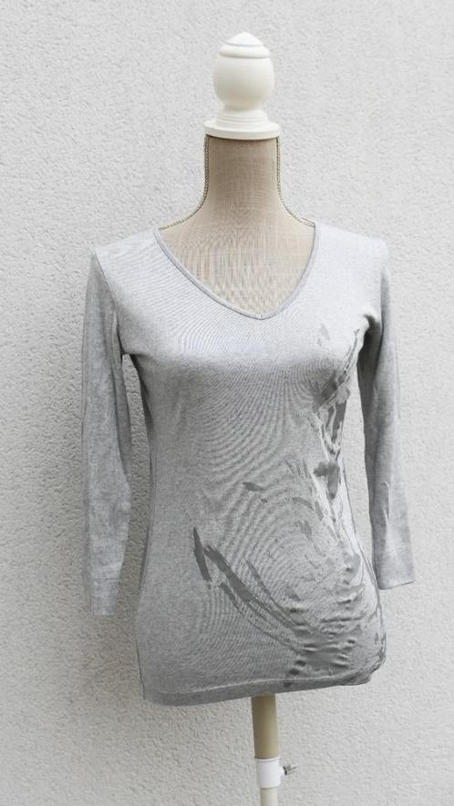 Prachtige top van Xandres maat S, Kleding | Dames, Blouses en Tunieken, Zo goed als nieuw, Maat 36 (S), Grijs, Ophalen of Verzenden