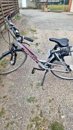 IK Ben Op  Zoek Naar Een Aude Dames Fiets GRATIS, Ophalen, Gebruikt