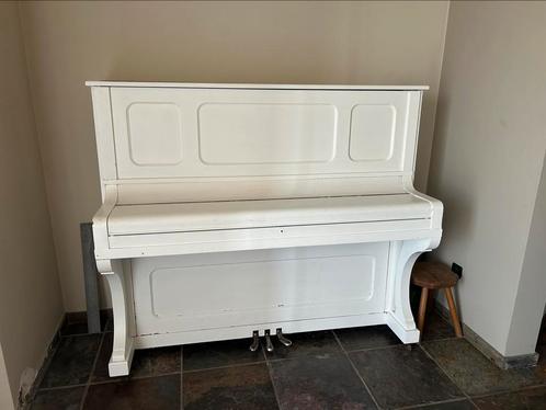 Antieke witte piano - Remy Verbaeys, Muziek en Instrumenten, Piano's, Gebruikt, Piano, Wit, Ophalen