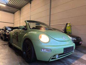 Volkswagen Beetle Cabriolet 2.0i benzine Highline-Leder beschikbaar voor biedingen