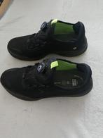 Te koop, Kleding | Heren, Schoenen, Ophalen of Verzenden, Zo goed als nieuw, Sportschoenen