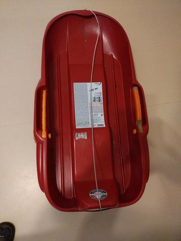 Slee gratis (decathlon mrz100) beschikbaar voor biedingen