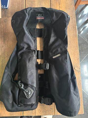 Hit - Air  maat S  airbagvest shock buffering system beschikbaar voor biedingen