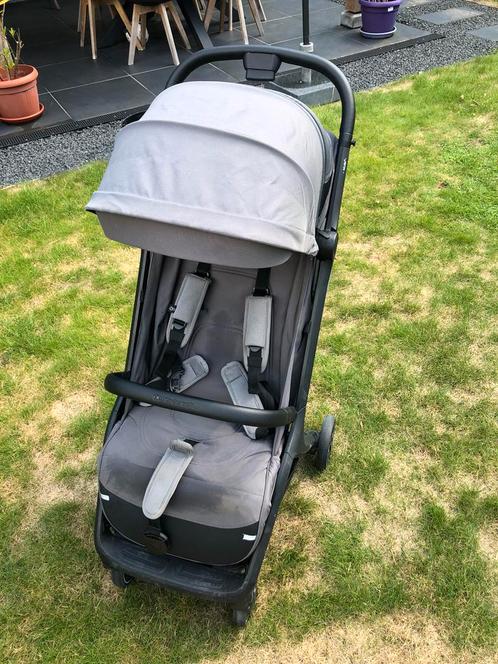 Kinderkraft buggy Nubi 2, Kinderen en Baby's, Buggy's, Gebruikt, Overige merken, Verstelbare rugleuning, Zonnekap, Ophalen