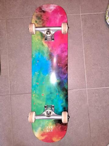 Sk8DLX Skateboard - slechts paar keer gebruikt 