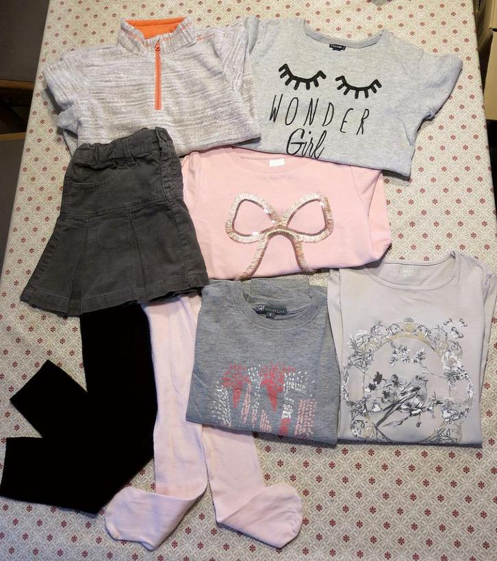Lot N8, comme neuf, taille 8 ans (128), Kinderen en Baby's, Kinderkleding | Maat 128, Zo goed als nieuw, Meisje, Setje, Ophalen of Verzenden