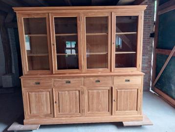 Showroommodel teak buffetkast 230cm beschikbaar voor biedingen