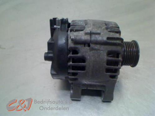 Dynamo van een Ford Transit Courier, Auto-onderdelen, Motor en Toebehoren, Ford, Gebruikt, 3 maanden garantie, Ophalen of Verzenden