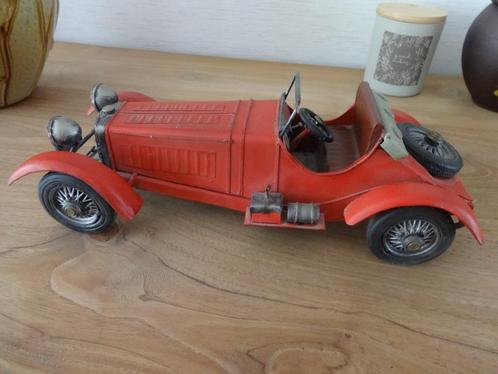 Collectible metal car roadster decor orange, Hobby en Vrije tijd, Modelauto's | Overige schalen, Nieuw, Auto, Ophalen of Verzenden