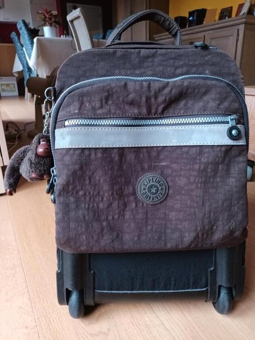 Kipling New Runner L bruine rugzak op wielen 49 CM, Handtassen en Accessoires, Tassen | Schooltassen, Gebruikt, Rugtas, 40 tot 50 cm