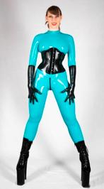 GEZOCHT! latex,lak,leer,highheels,plateau,pvc kleding, Ophalen of Verzenden, Zo goed als nieuw