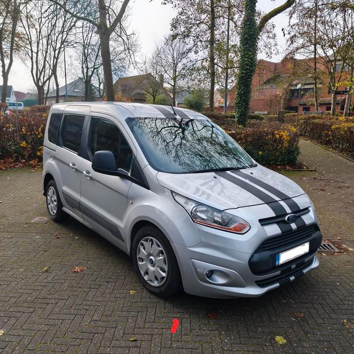 Ford Tourneo Connect 1.6 Diesel manueel geschakeld, Autos, Ford, Particulier, Tourneo Connect, Attache-remorque, Diesel, Euro 5