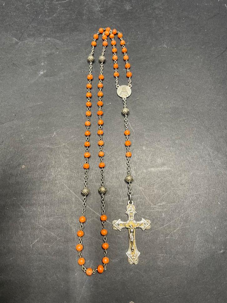 Chapelet ancien en argent Art Nouveau avec corail vers 1900, Antiquités & Art, Antiquités | Objets religieux, Enlèvement ou Envoi