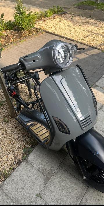Neco azzuro GP 50cc b  Bj 2023 voor onderdelen beschikbaar voor biedingen