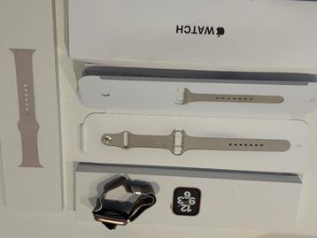 Apple Watch SE Gold 44mm beschikbaar voor biedingen