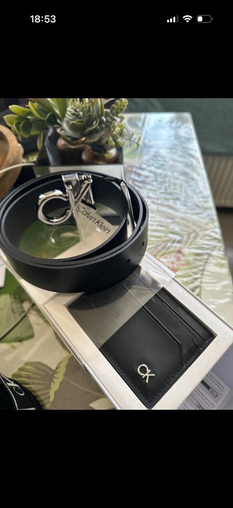 Coffret Calvin Klein, Bijoux, Sacs & Beauté, Bagues, Neuf, Femme ou Homme, Noir, Synthétique, Enlèvement