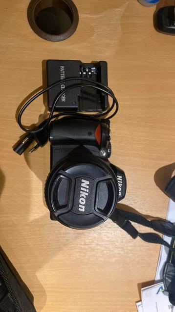 Nikon D40 inclusief ED 18-55mm 1:3.5-5.6 Nikkor DS LENS beschikbaar voor biedingen