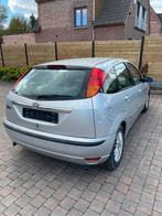 FORD FOCUS AUTOMATIQUE 1.6 BENZINE, Argent ou Gris, 5 portes, Automatique, Focus